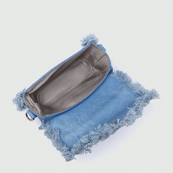 Blue Fashionable Women's Fringed Small Square Chain Crossbody Shoulder Bag - Picture 8 of 9